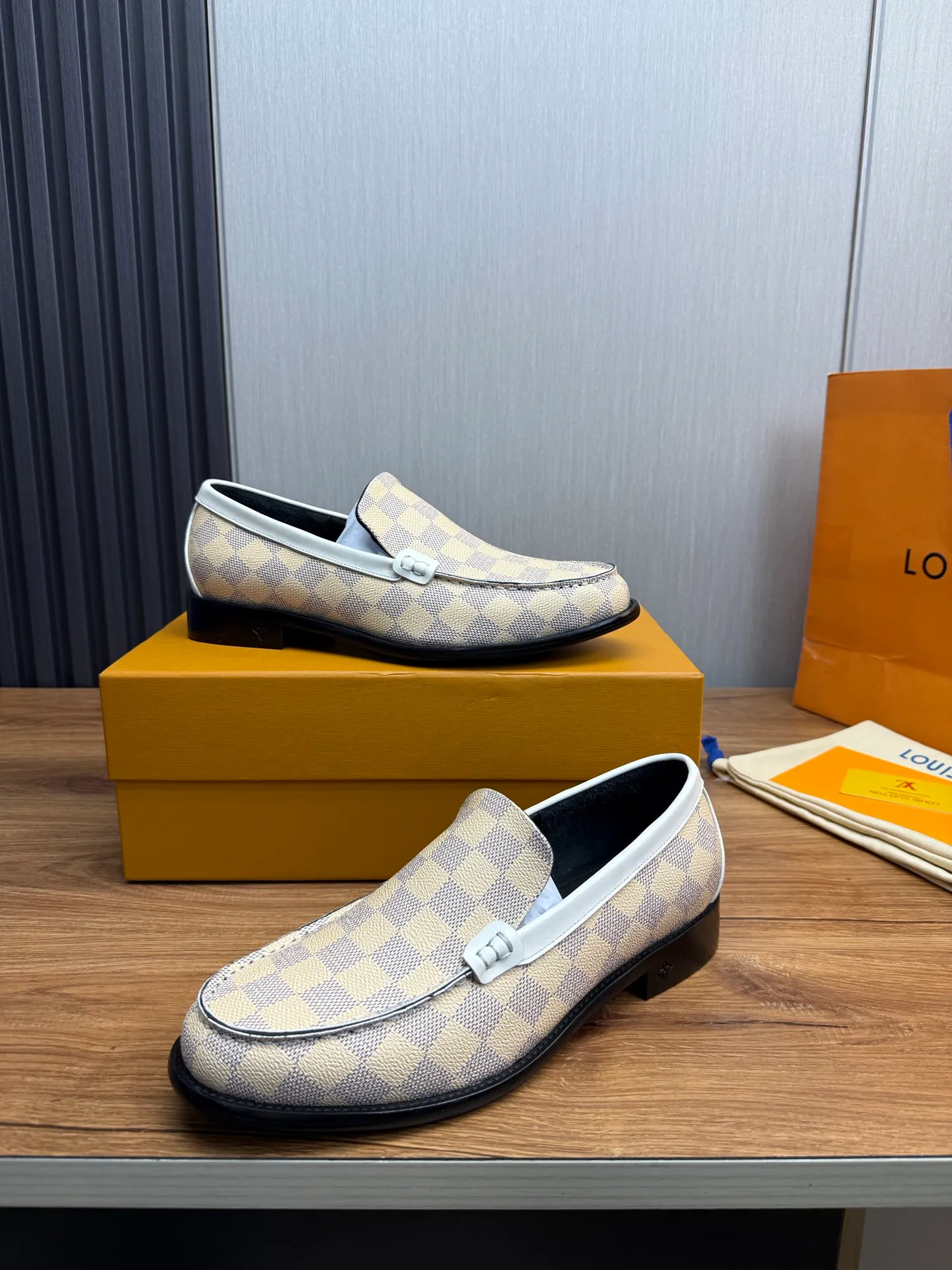 Factory 660💰 LV. Men's business casual leather shoes, all made of imported original brand leather, just to create a more comfortable wearing experience, original non-slip and wear-resistant outsole ✔️16-45 (38.45 non-returnable)